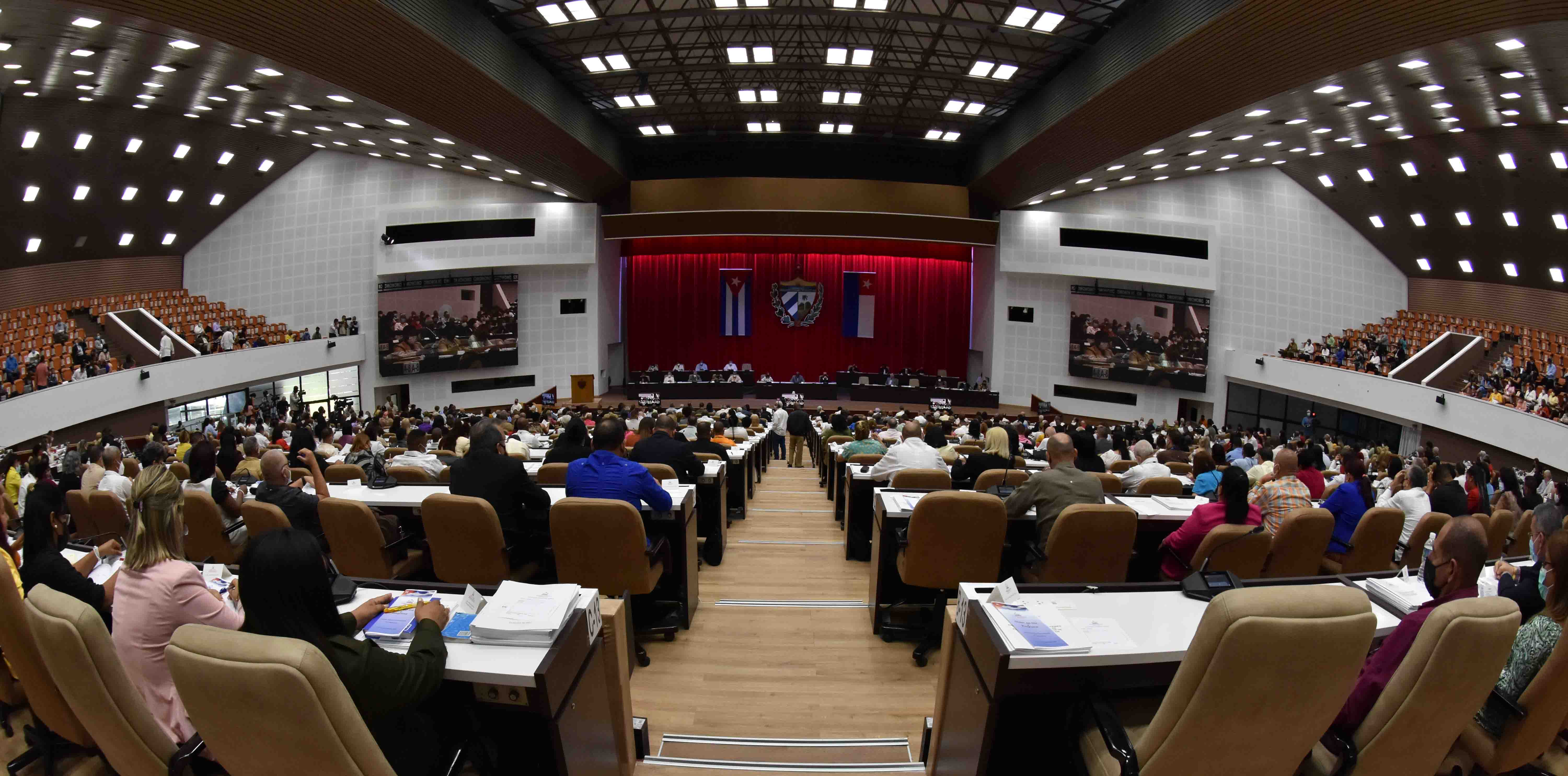 Inició hoy Quinta Sesión Extraordinaria de la Asamblea Nacional del Poder Popular en su IX Legislatura