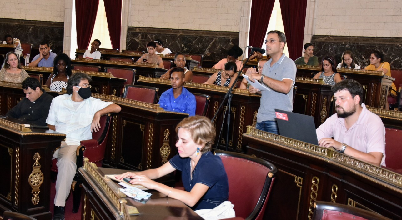ENCUENTRO DE COMISIONES DE ATENCIÓN A LA JUVENTUD, NIÑEZ Y DERECHOS DE IGUALDAD DE LA MUJER, Y DE EDUCACIÓN, DE, CON JÓVENES DE SECTORES DE EDUCACIÓN, CULTURA, CIENCIA, TECNOLOGÍA Y MEDIO AMBIENTE EN EL CAPITOLIO NACIONAL