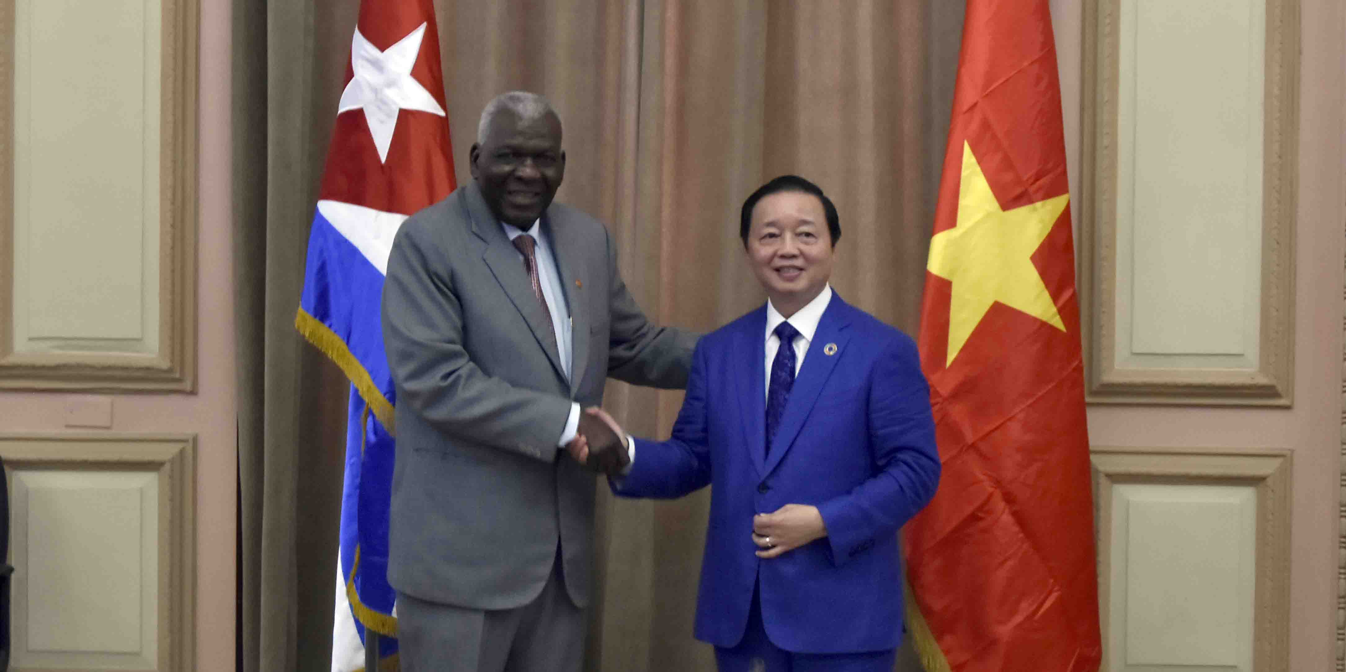 Cuba y Vietnam profundizan históricas y entrañables relaciones de hermandad 