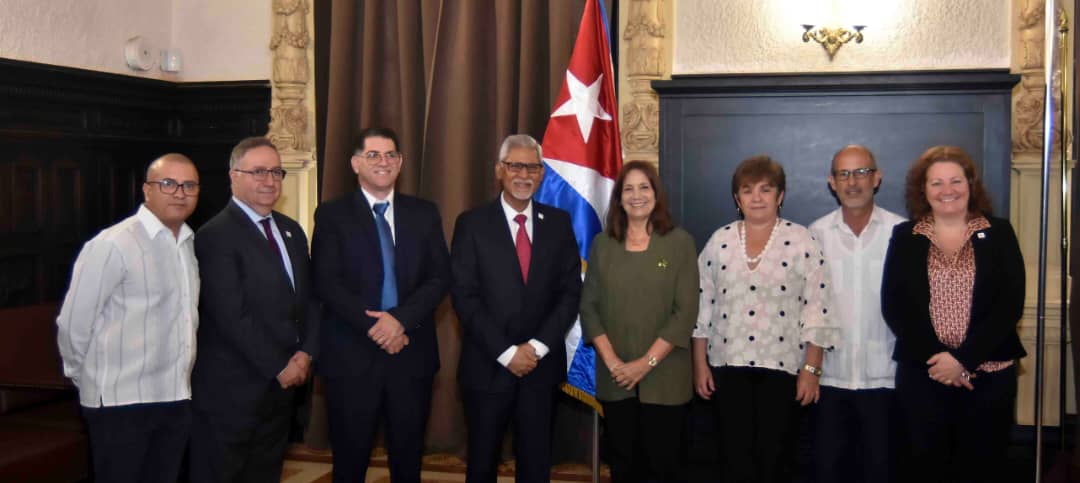 Reconoce Federación Internacional de Sociedades de la Cruz Roja y de la Media Luna Roja labor internacionalista de Cuba