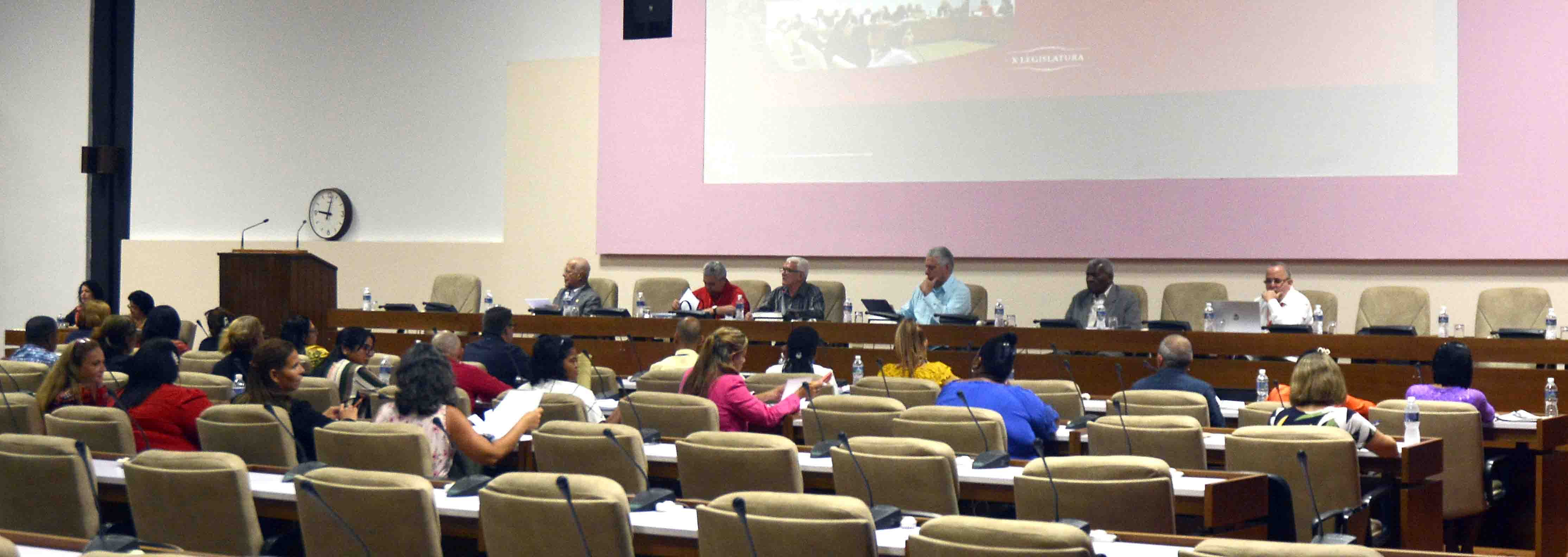 Iniciaron reuniones de las comisiones de la Asamblea Nacional con temas de impacto para a población 