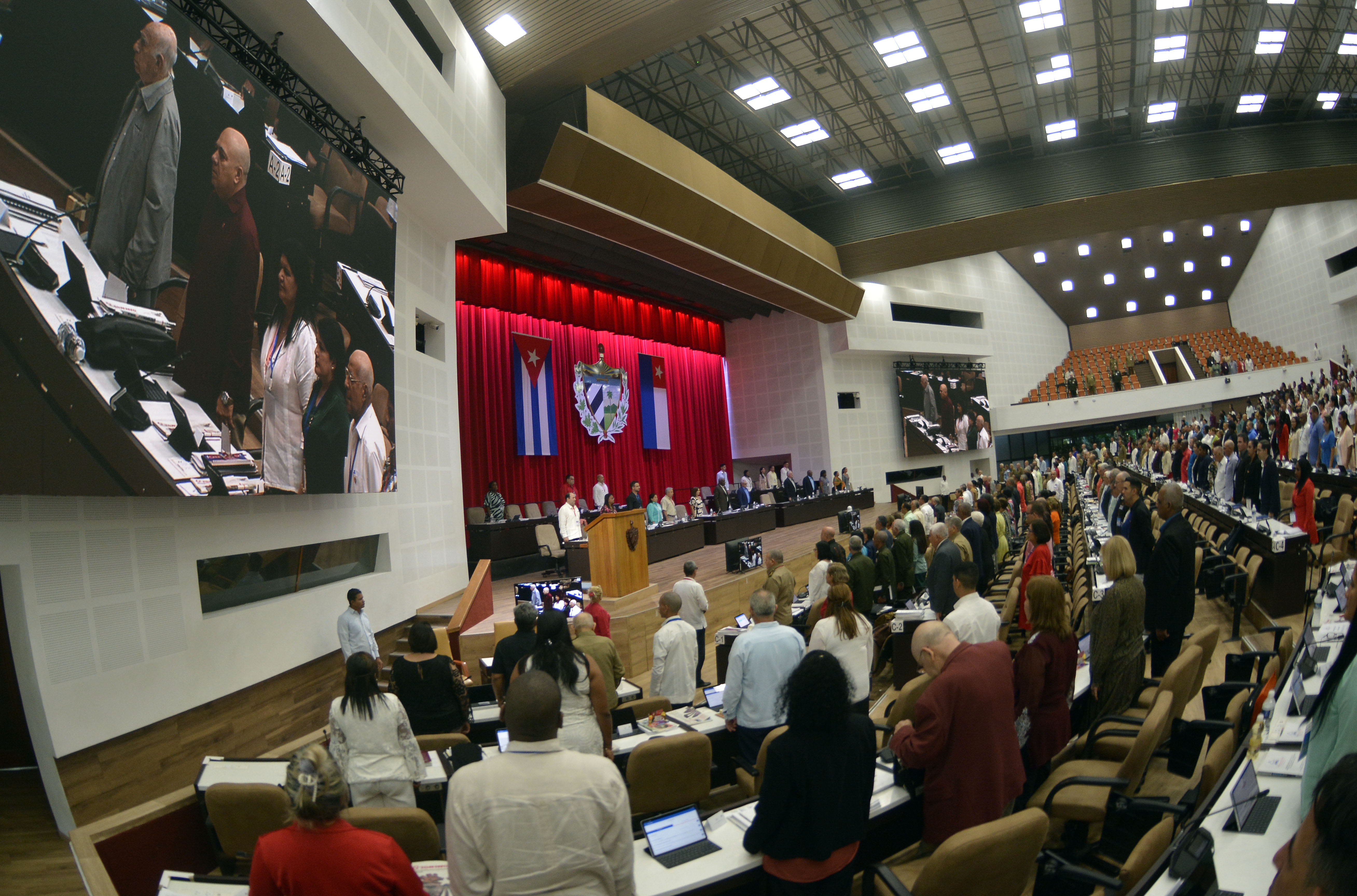 Asamblea Nacional del Poder Popular de Cuba rindió homenaje póstumo al Secretario General del Partido Comunista de Vietnam, Nguyen Phu Trong