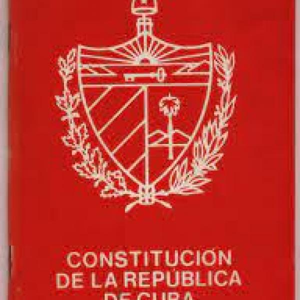 Constitución de 1976