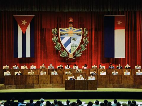 La Asamblea Nacional del Poder Popular para su primera Legislatura, se constituye el 2 de diciembre de 1976