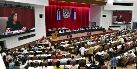 Noveno Período Ordinario de Sesiones de la Asamblea Nacional del Poder Popular, en su IX Legislatura Noveno Período Ordinario de Sesiones de la Asamblea Nacional del Poder Popular, en su IX Legislatura