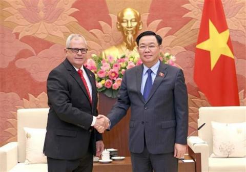 Vietnam 
