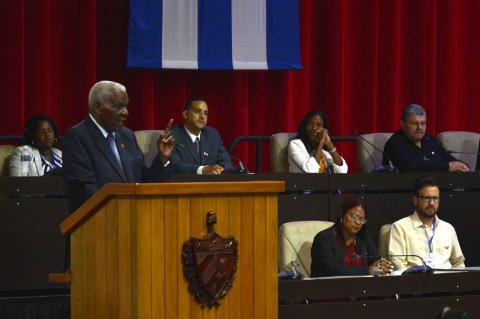 Primera Sesión Extraordinaria de la Asamblea Nacional del Poder Popular Primera Sesión Extraordinaria de la Asamblea Nacional del Poder Popular