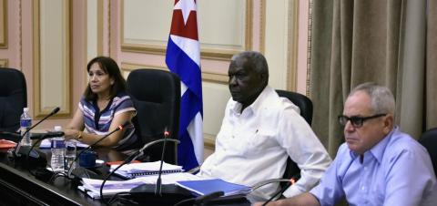 comisiones del Parlamento cubano comisiones del Parlamento cubano