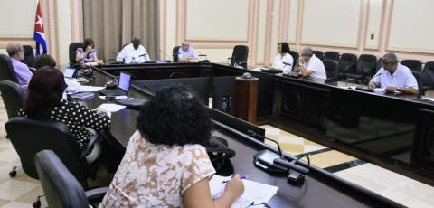 comisiones del Parlamento cubano comisiones del Parlamento cubano