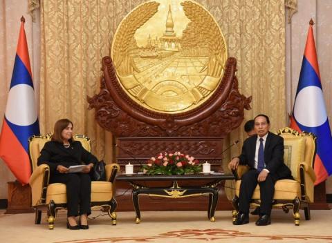 visita oficial a Laos visita oficial a Laos
