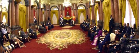 Conversaciones oficiales de Esteban Lazo con Vo Van Thuong, presidente de la República Socialista de Vietnam, Conversaciones oficiales de Esteban Lazo con Vo Van Thuong, presidente de la República Socialista de Vietnam,