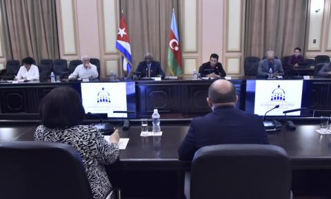 Recibe Esteban Lazo a Sahiba Gafarova, presidenta del Parlamento de Azerbaiyán Recibe Esteban Lazo a Sahiba Gafarova, presidenta del Parlamento de Azerbaiyán