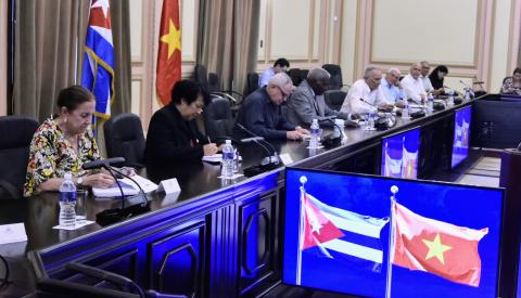 Cuba y Vietnam profundizan históricas y entrañables relaciones de hermandad Cuba y Vietnam profundizan históricas y entrañables relaciones de hermandad
