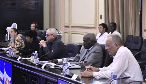 Cuba y Vietnam profundizan históricas y entrañables relaciones de hermandad Cuba y Vietnam profundizan históricas y entrañables relaciones de hermandad