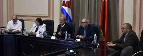 Asambleas nacionales de Cuba y China dispuestas a contribuir al fortalecimiento de las relaciones bilaterales Asambleas nacionales de Cuba y China dispuestas a contribuir al fortalecimiento de las relaciones bilaterales
