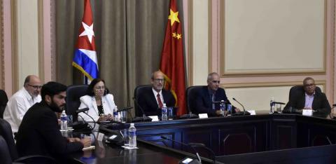 Asambleas nacionales de Cuba y China dispuestas a contribuir al fortalecimiento de las relaciones bilaterales 