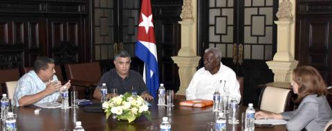 Ejercicio parlamentario para impulsar la actividad de producción de alimentos en Cuba Ejercicio parlamentario para impulsar la actividad de producción de alimentos en Cuba
