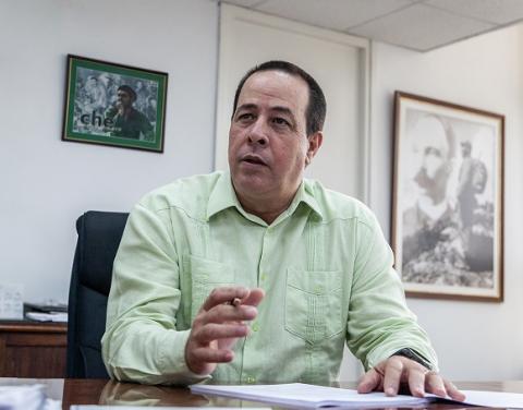 ministro de Salud Pública, doctor José Angel Portal Miranda ministro de Salud Pública, doctor José Angel Portal Miranda