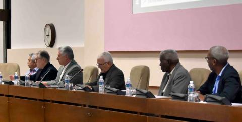 Sesionan hoy comisiones de la Asamblea Nacional del Poder Popular Sesionan hoy comisiones de la Asamblea Nacional del Poder Popular