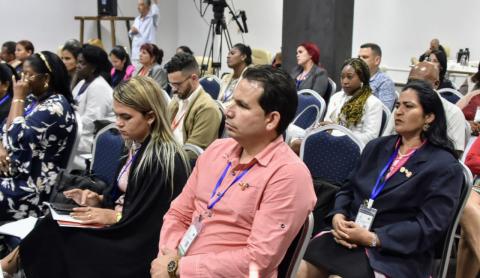 Fructífera jornada de trabajo en las comisiones parlamentarias Fructífera jornada de trabajo en las comisiones parlamentarias