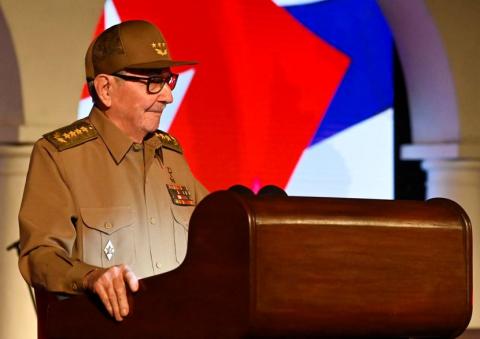 General de Ejército Raúl Castro Ruz General de Ejército Raúl Castro Ruz