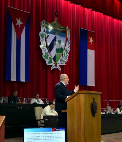 Proyecciones de Gobierno para corregir distorsiones y reimpulsar la economía durante el año 2024 Proyecciones de Gobierno para corregir distorsiones y reimpulsar la economía durante el año 2024