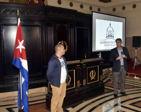 Desde el Capitolio Nacional, reclamo unánime por el fin del bloqueo Desde el Capitolio Nacional, reclamo unánime por el fin del bloqueo