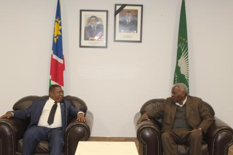 Arriba Esteban Lazo a Namibia para asistir al funeral de Estado de Hage G. Geingob 