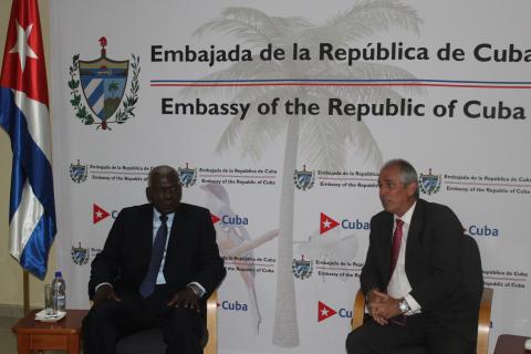 Realizó Esteban Lazo visita de trabajo a Sudáfrica Realizó Esteban Lazo visita de trabajo a Sudáfrica