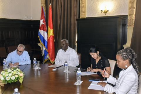 Cuba y Vietnam Cuba y Vietnam