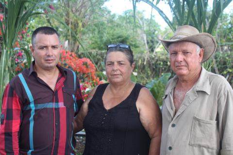 En la finca La Milagrosa: el «milagro» es trabajar En la finca La Milagrosa: el «milagro» es trabajar