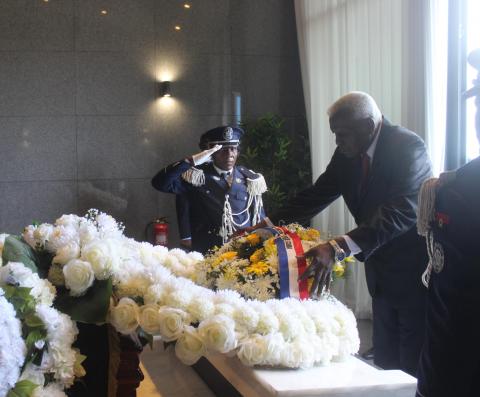 Culminó Esteban Lazo visita a países africanos Culminó Esteban Lazo visita a países africanos