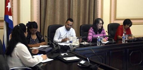 Evalúan diputados cubanos estrategia de recuperación del Sistema Electroenergético Nacional Evalúan diputados cubanos estrategia de recuperación del Sistema Electroenergético Nacional