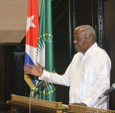Esteban Lazo: Cuba estará siempre junto a las causas justas que defiendan los pueblos de África Esteban Lazo: Cuba estará siempre junto a las causas justas que defiendan los pueblos de África
