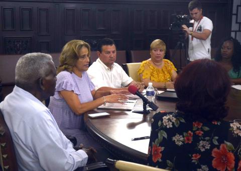 Que el ejercicio de rendición de cuenta a la Asamblea Nacional del Poder Popular fortalezca el Comercio Interior en Cuba a favor del pueblo Que el ejercicio de rendición de cuenta a la Asamblea Nacional del Poder Popular fortalezca el Comercio Interior en Cuba a favor del pueblo