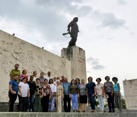 Visita parlamentaria a Villa Clara: homenaje al Che y evaluación de la gestión administrativa Visita parlamentaria a Villa Clara: homenaje al Che y evaluación de la gestión administrativa