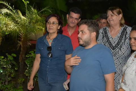 Visita parlamentaria a Villa Clara: homenaje al Che y evaluación de la gestión administrativa Visita parlamentaria a Villa Clara: homenaje al Che y evaluación de la gestión administrativa