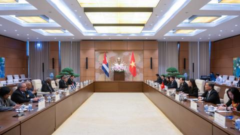 Sostiene Esteban Lazo conversaciones oficiales con las máximas autoridades de Vietnam Sostiene Esteban Lazo conversaciones oficiales con las máximas autoridades de Vietnam