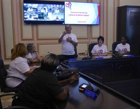 Entre todos contribuir a las proyecciones del Gobierno para corregir distorsiones y reimpulsar la economía, y al proceso de rendición de cuenta del delegado a sus electores 