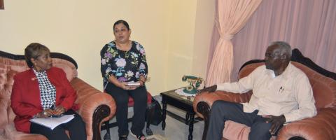 Intercambia Esteban Lazo con Presidenta de la Cámara de Representantes de Trinidad y Tobago al cierre de su visita oficial a Cuba Intercambia Esteban Lazo con Presidenta de la Cámara de Representantes de Trinidad y Tobago al cierre de su visita oficial a Cuba