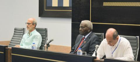 Declaración del Seminario Internacional sobre Diplomacia Parlamentaria Declaración del Seminario Internacional sobre Diplomacia Parlamentaria