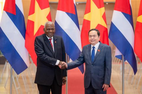 Sostiene Esteban Lazo encuentros con máximos dirigentes de Vietnam Sostiene Esteban Lazo encuentros con máximos dirigentes de Vietnam