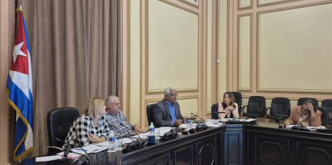 Diputados cubanos debaten proyectos de leyes relevantes en el ámbito de la Abogacía y del Notariado Diputados cubanos debaten proyectos de leyes relevantes en el ámbito de la Abogacía y del Notariado
