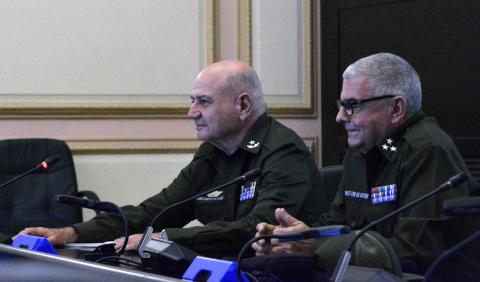 Desde la participación colectiva, avanzar en la implementación de las proyecciones del Gobierno para corregir distorsiones y reimpulsar la economía Desde la participación colectiva, avanzar en la implementación de las proyecciones del Gobierno para corregir distorsiones y reimpulsar la economía