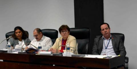 Intensa primera jornada de reuniones de comisiones parlamentarias Intensa primera jornada de reuniones de comisiones parlamentarias