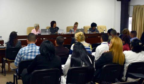 Intensa primera jornada de reuniones de comisiones parlamentarias Intensa primera jornada de reuniones de comisiones parlamentarias