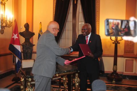 Recibió Esteban Lazo al Presidente de la Asamblea Nacional de la República Bolivariana de Venezuela Recibió Esteban Lazo al Presidente de la Asamblea Nacional de la República Bolivariana de Venezuela