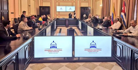 Recibió Esteban Lazo a diputados de la Asamblea Nacional de la hermana República Bolivariana de Venezuela 