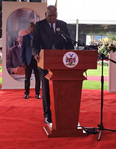 Esteban Lazo en Namibia: Cuba recuerda el inmenso legado de Sam Nujoma y rinde homenaje a su extraordinaria vida Esteban Lazo en Namibia: Cuba recuerda el inmenso legado de Sam Nujoma y rinde homenaje a su extraordinaria vida