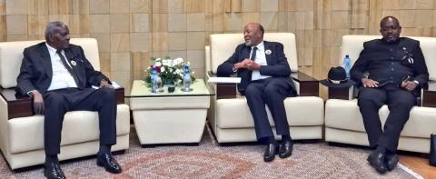 Intercambió Esteban Lazo con máximas autoridades de Namibia y participó en ceremonia de sepelio de Sam Nujoma